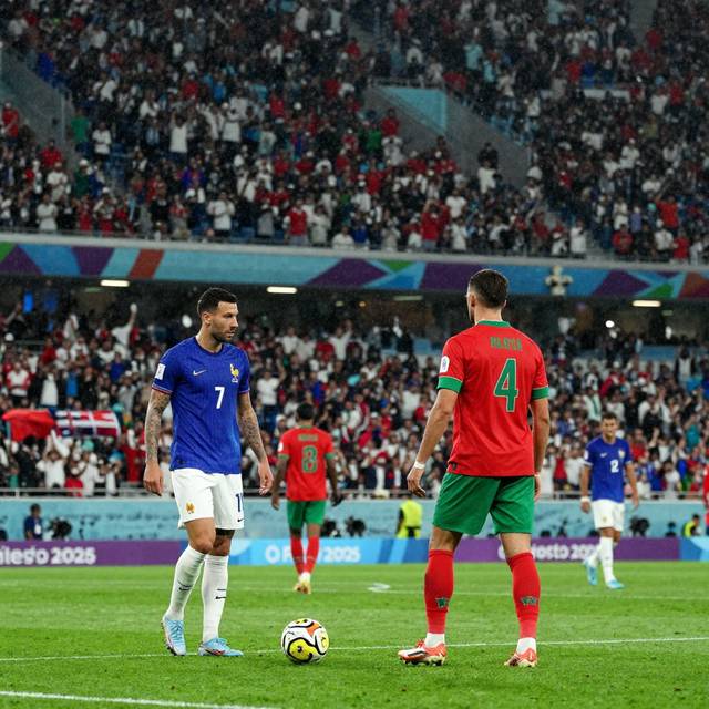 Tứ kết World Cup 2026: Pháp đối đầu Maroc – Cơn mưa chiến thuật trên sân cỏ